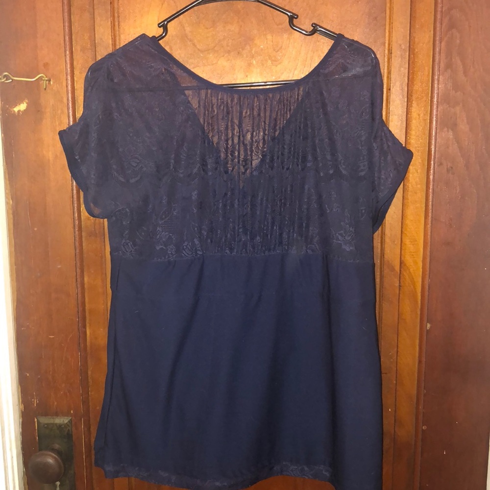 Lace top - Picture 4 of 4